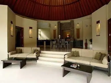 The Kunja Hotel